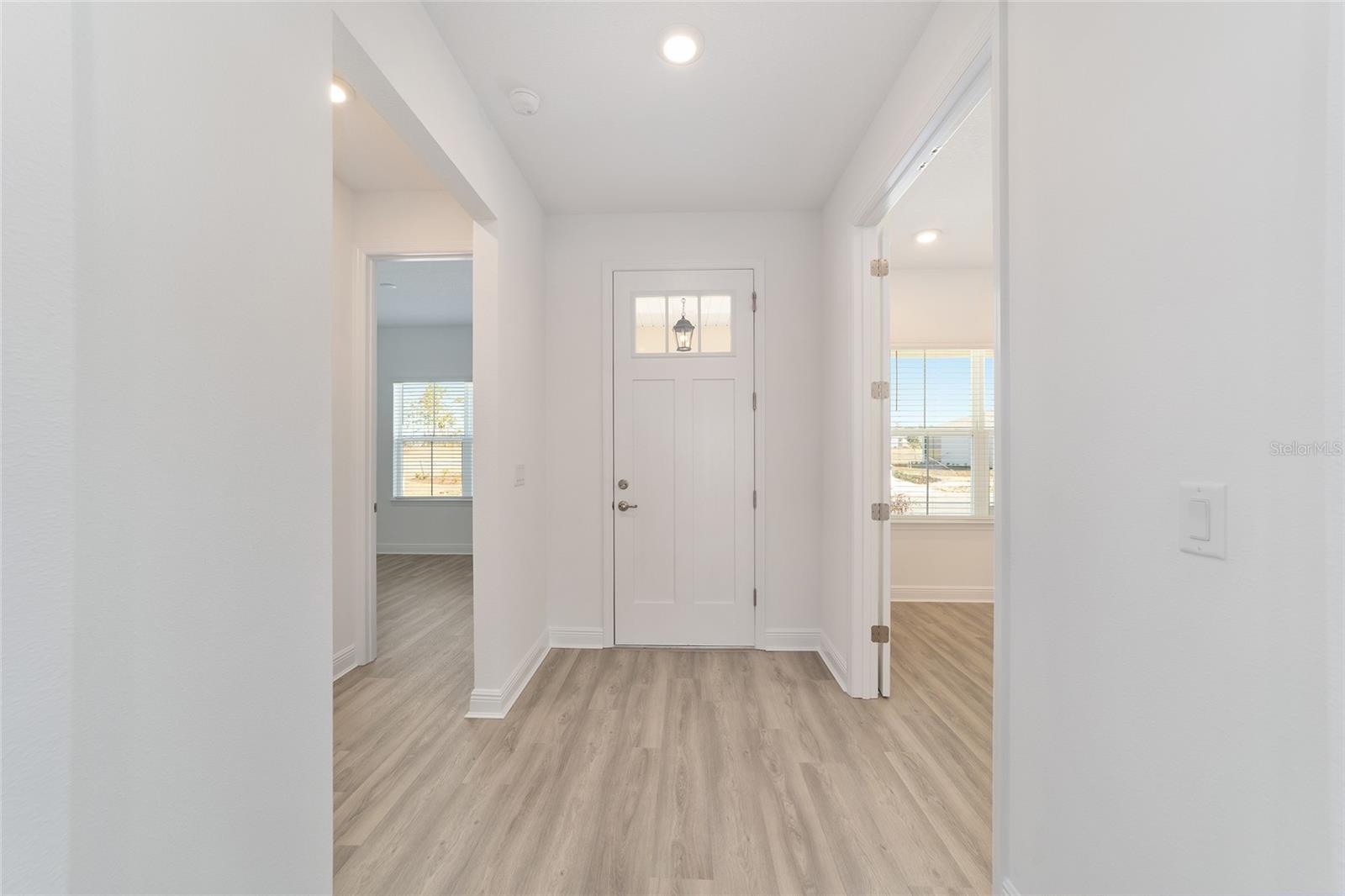 ON TOP OF THE WORLD - Residential