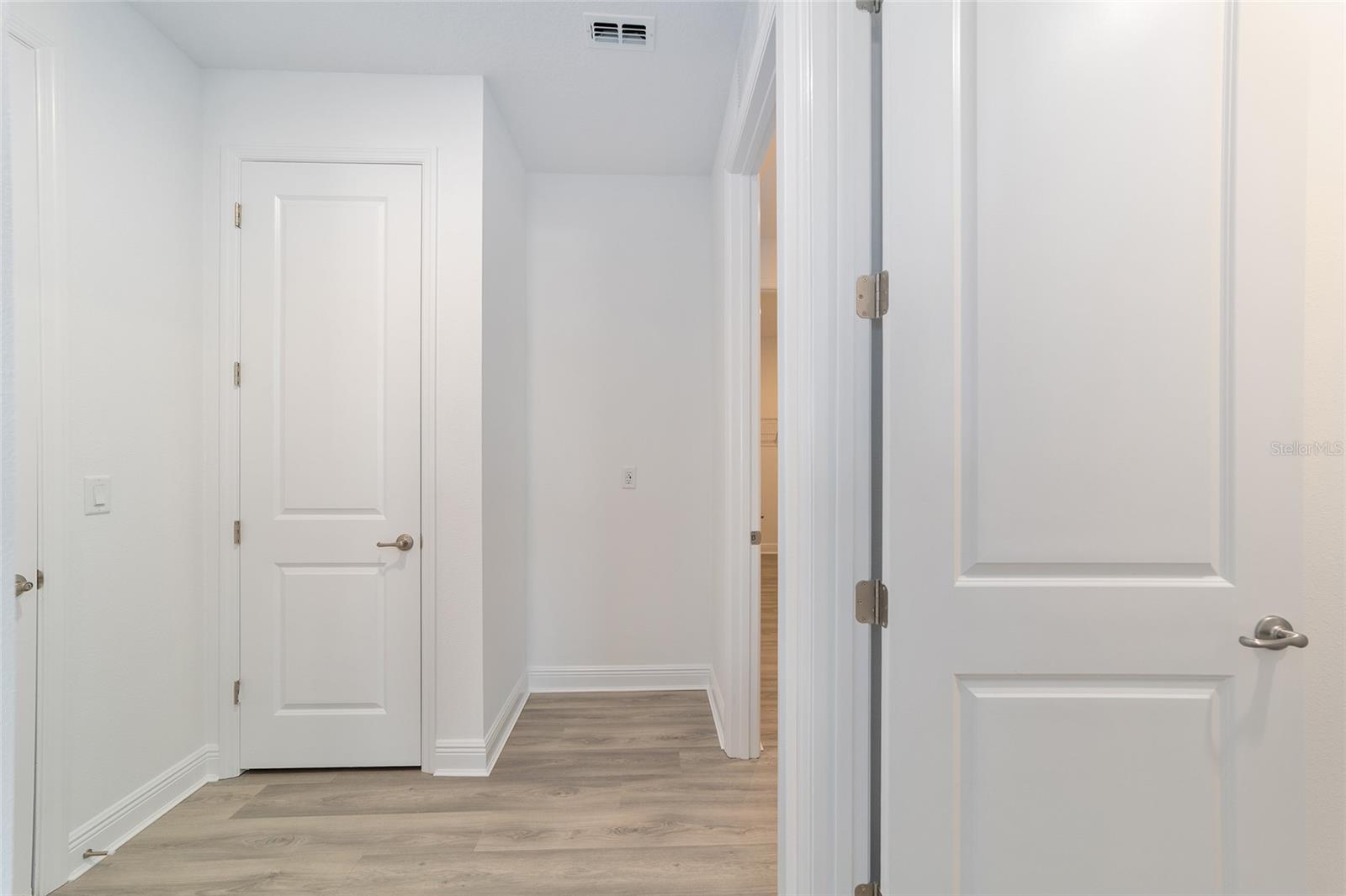 ON TOP OF THE WORLD - Residential