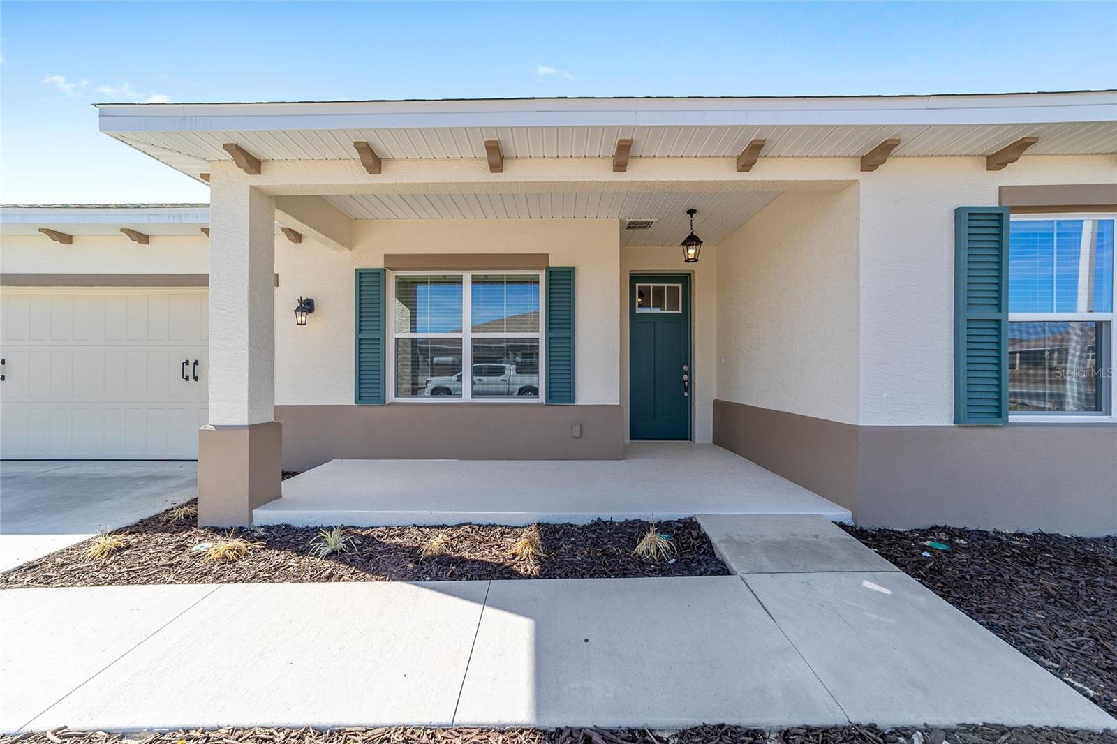 ON TOP OF THE WORLD - Residential