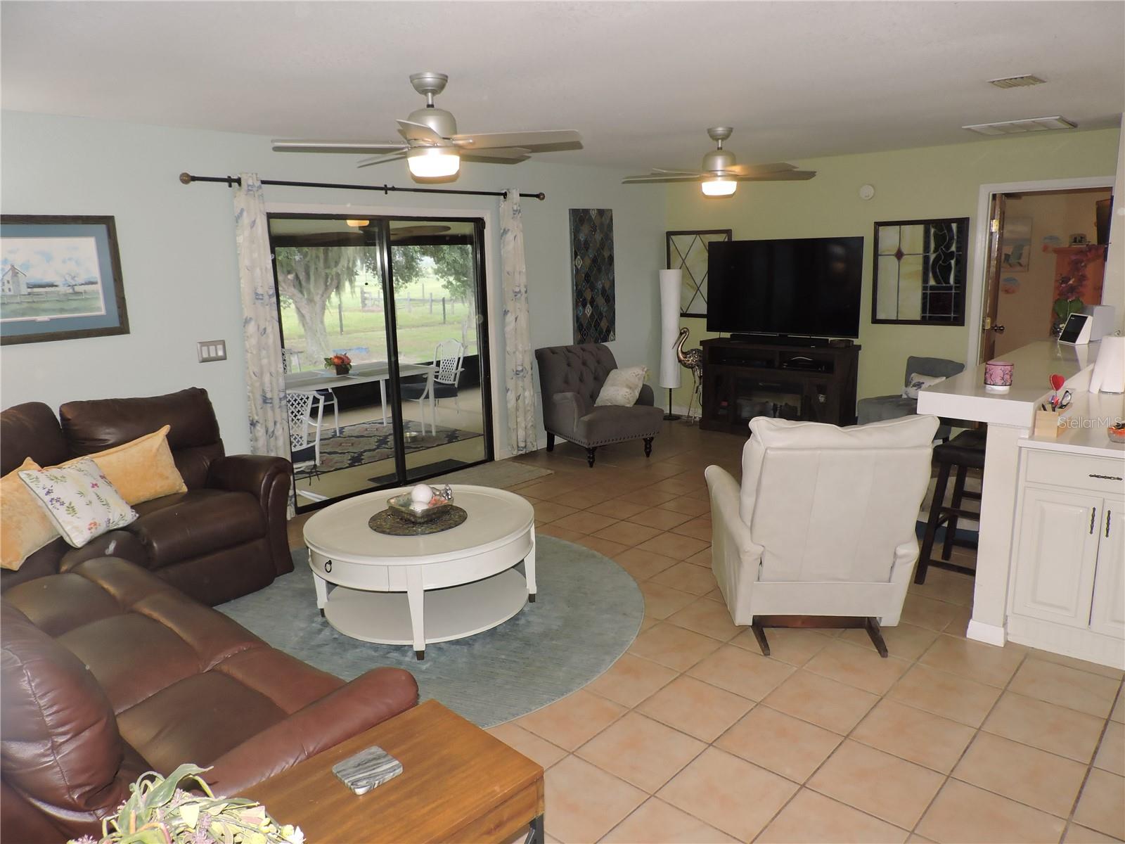 5015 TWIN LAKES LANE