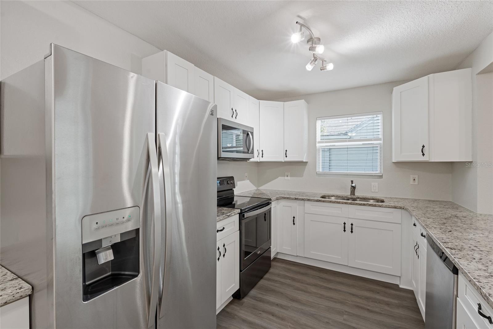HALLS CENTRAL AVE 3 - Residential