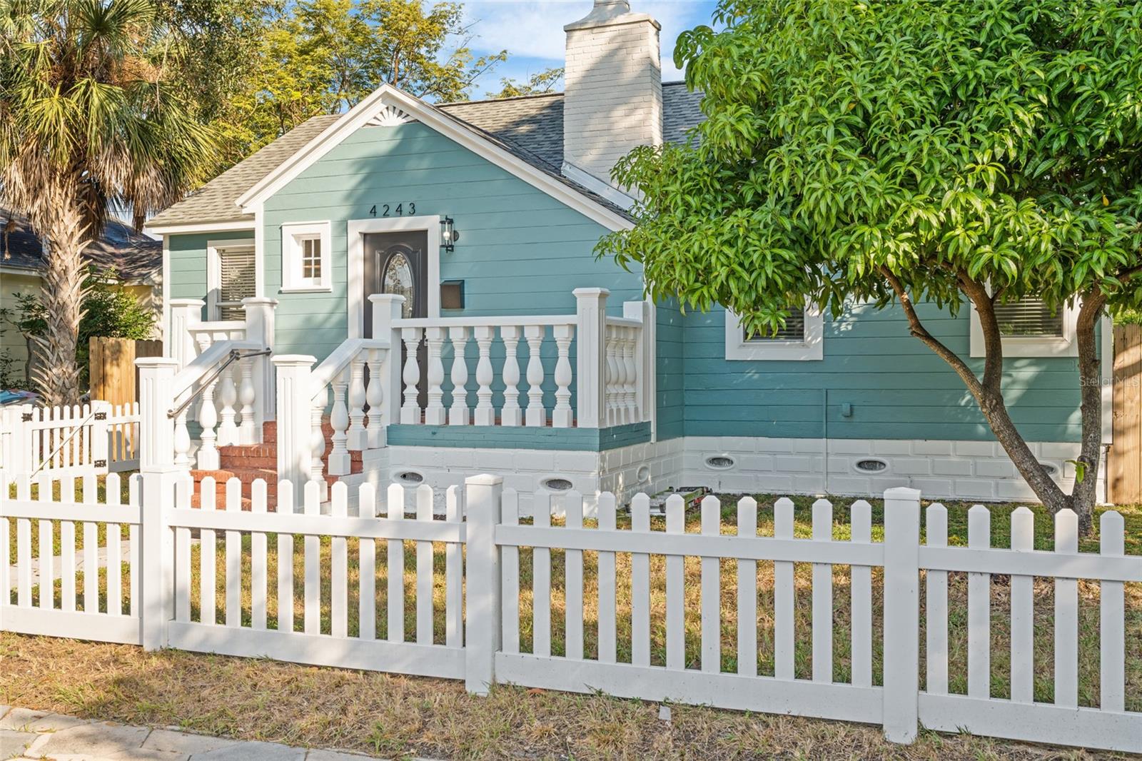 HALLS CENTRAL AVE 3 - Residential