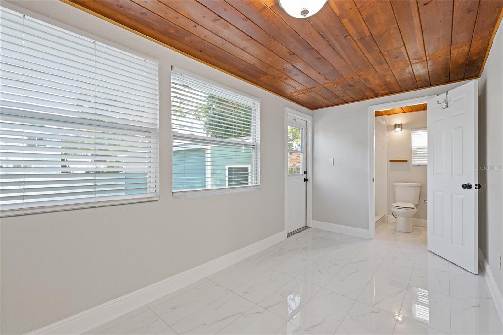 HALLS CENTRAL AVE 3 - Residential
