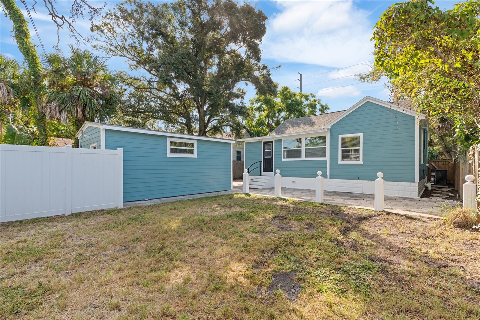 HALLS CENTRAL AVE 3 - Residential