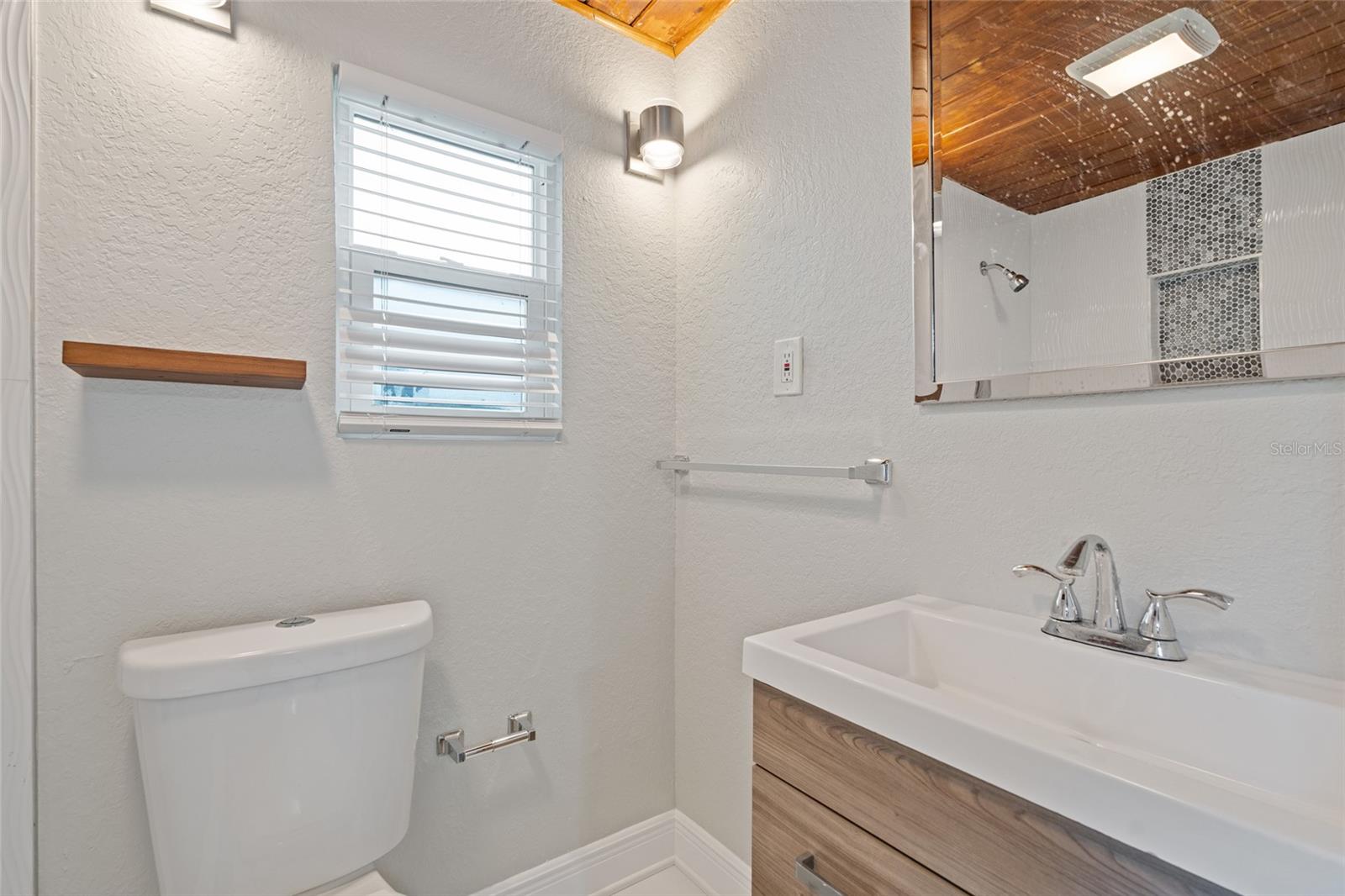 HALLS CENTRAL AVE 3 - Residential