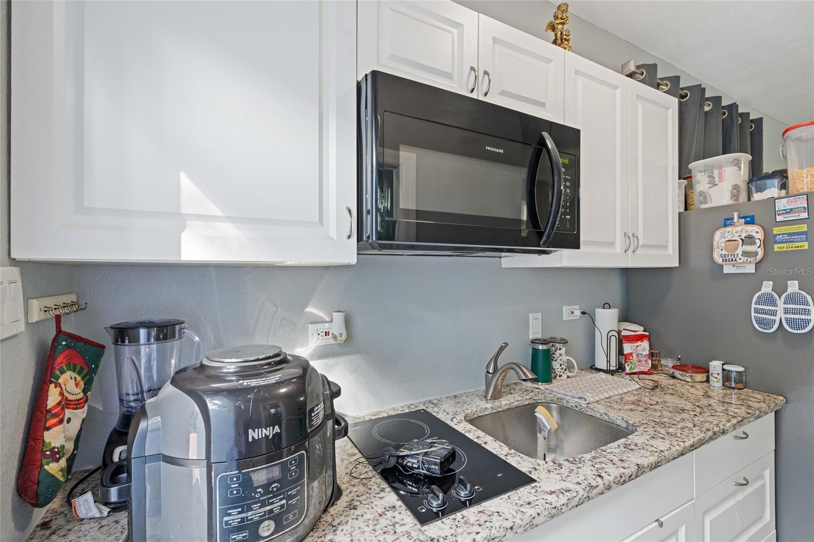 HALLS CENTRAL AVE 3 - Residential