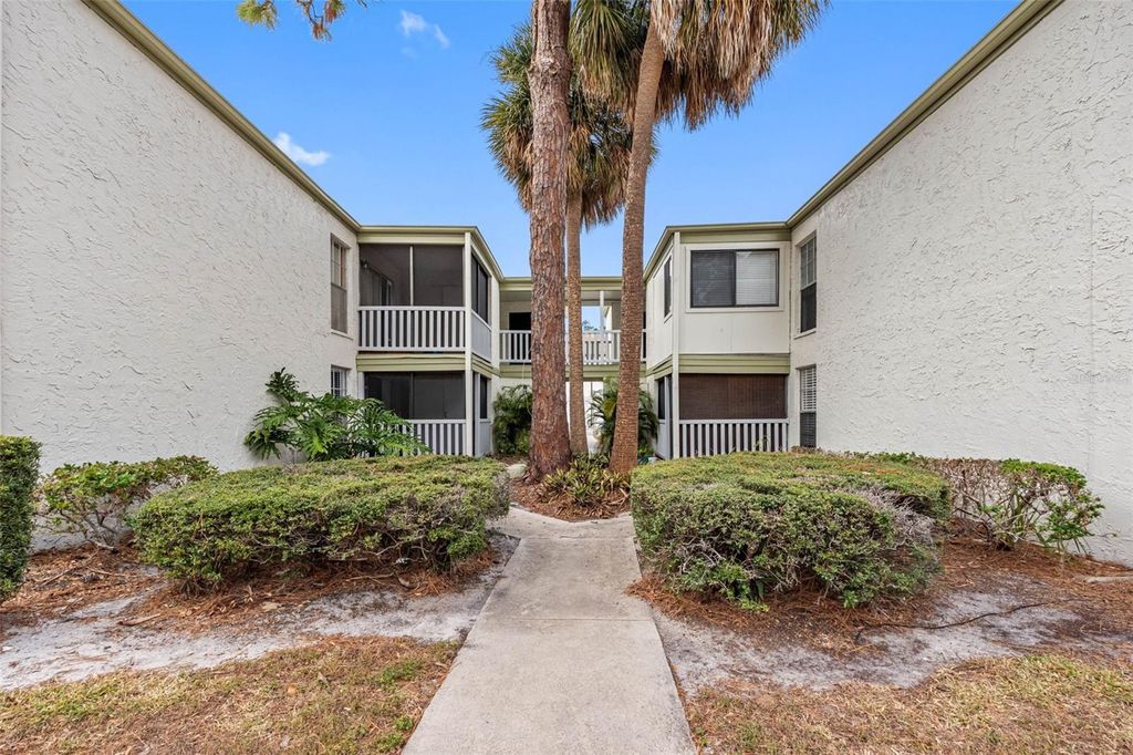 Photo of 4611 W North B Street #228, Tampa, FL 33609 (MLS # TB8439519)