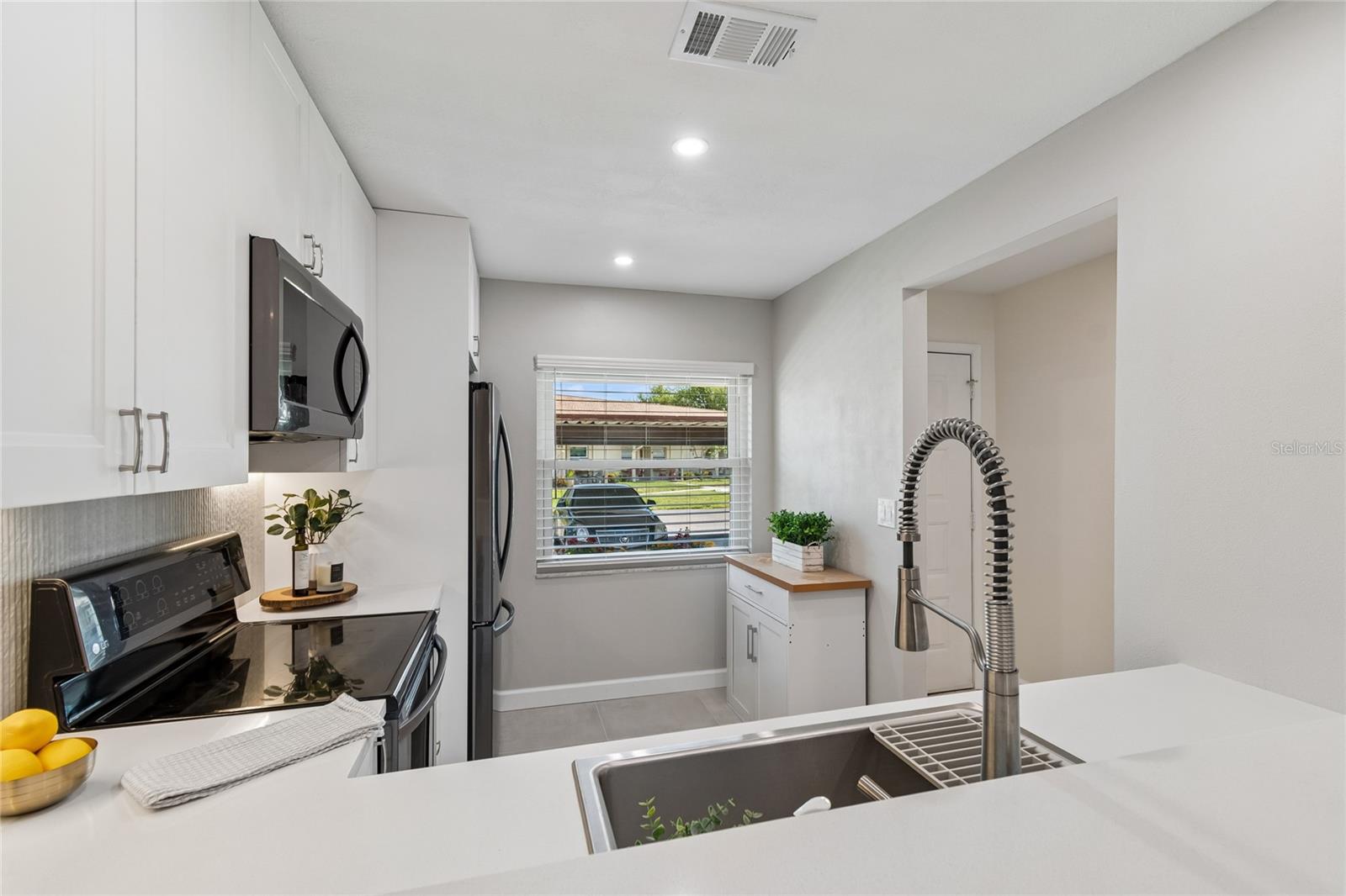 LAKES UNIT 2 PH 4 - Residential