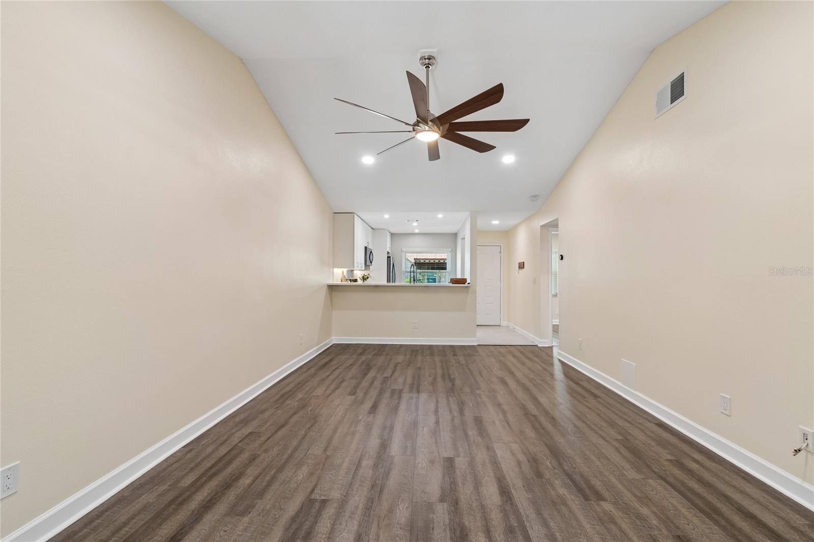 LAKES UNIT 2 PH 4 - Residential