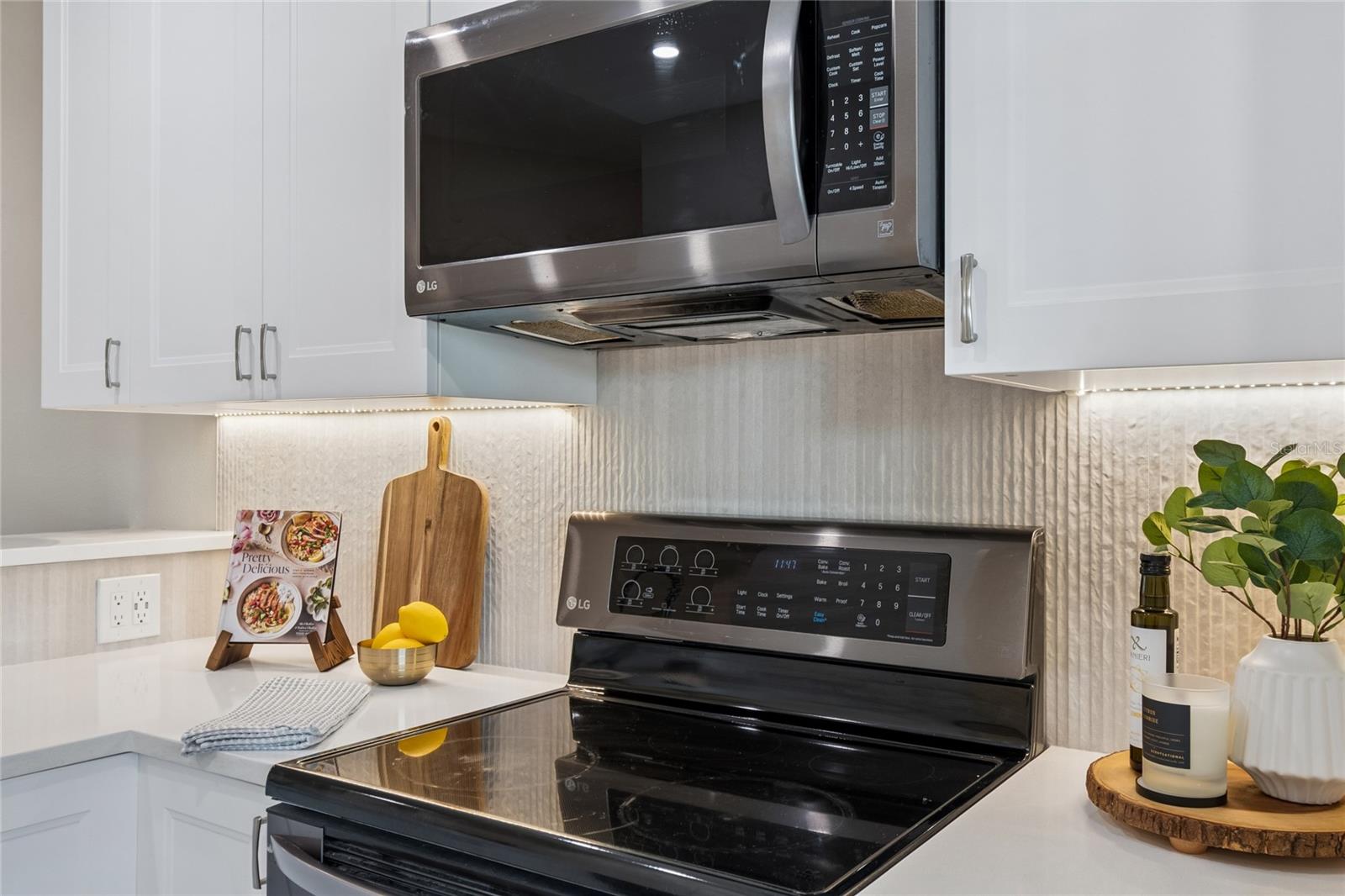 LAKES UNIT 2 PH 4 - Residential