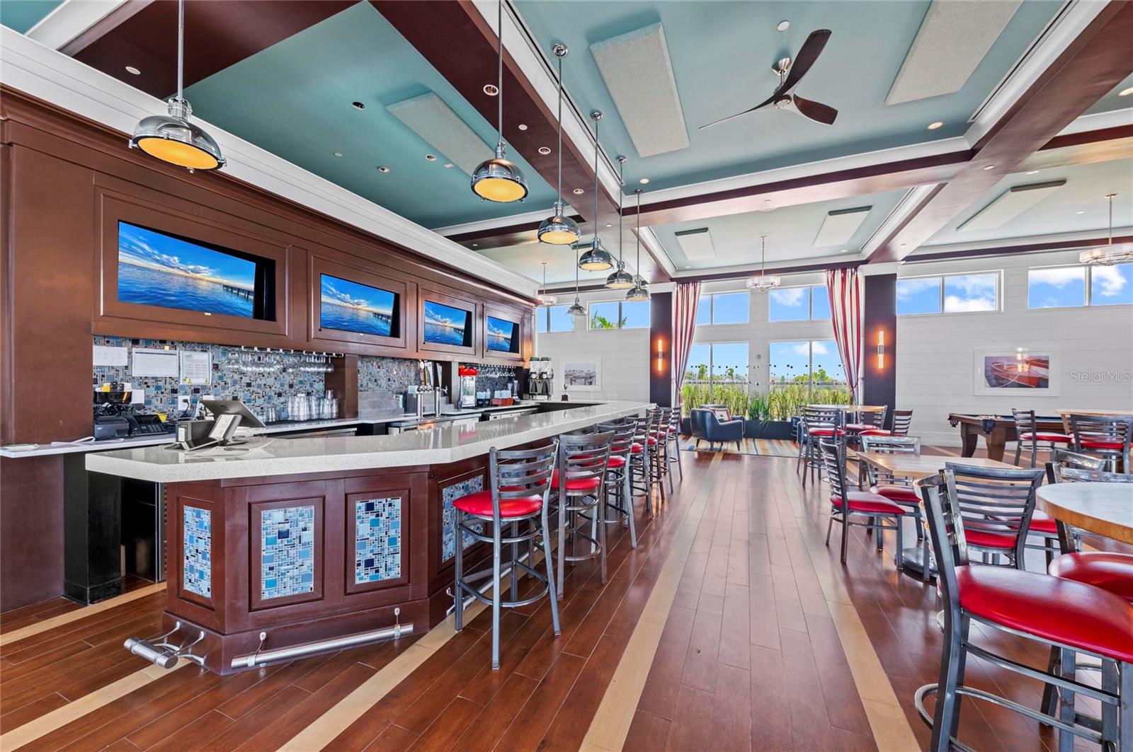 MARINA WALK ON HARBOUR ISLE PH 2-11 OR26 - Residential