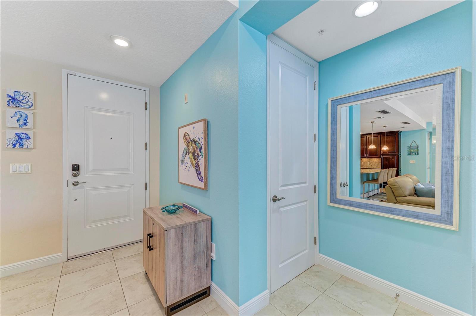 MARINA WALK ON HARBOUR ISLE PH 2-11 OR26 - Residential