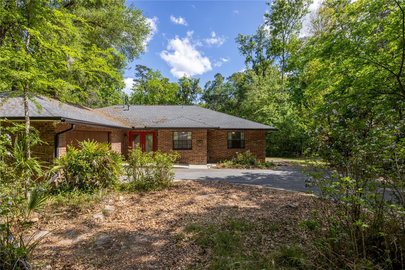 ROCK CREEK - Residential