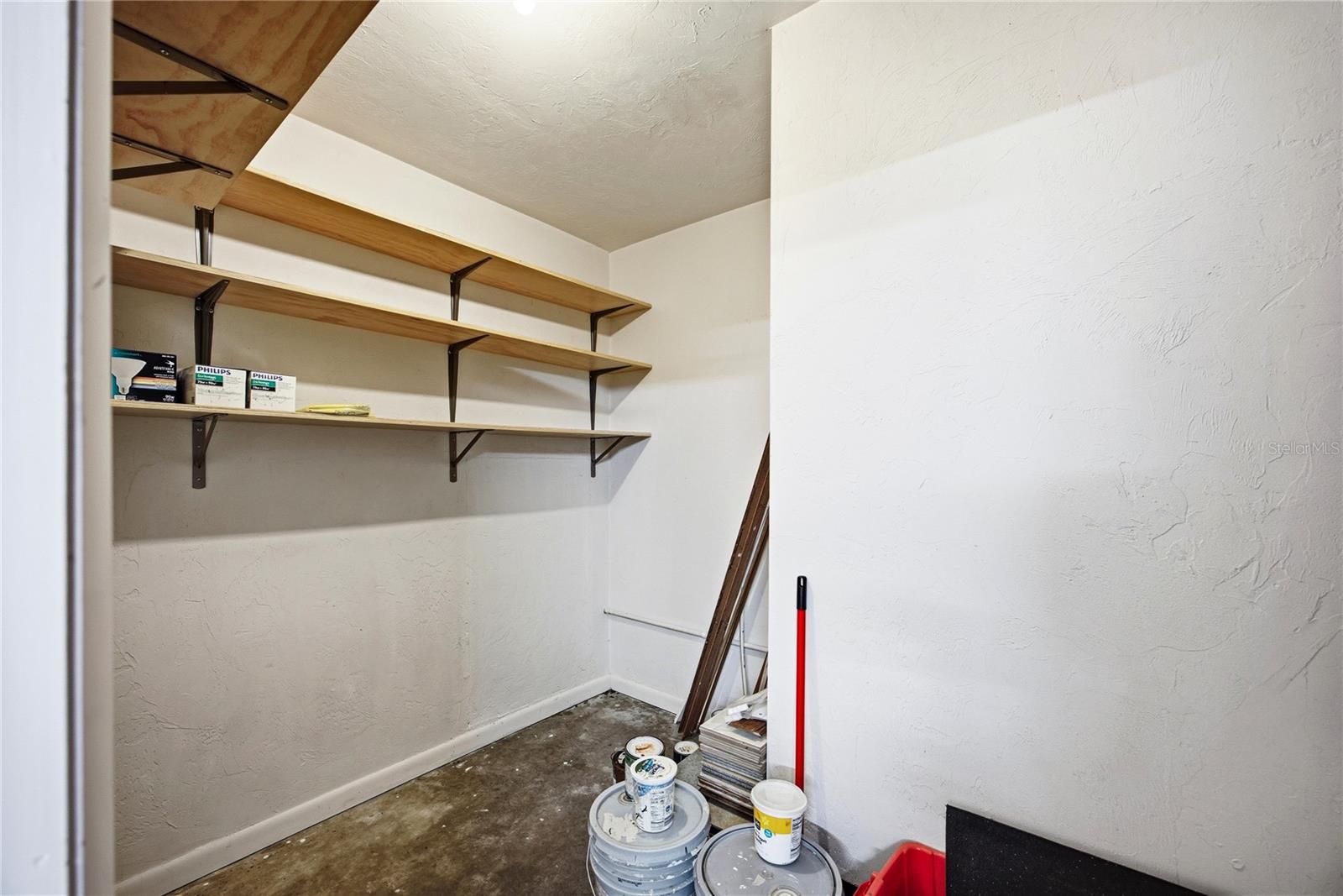 ROCK CREEK - Residential