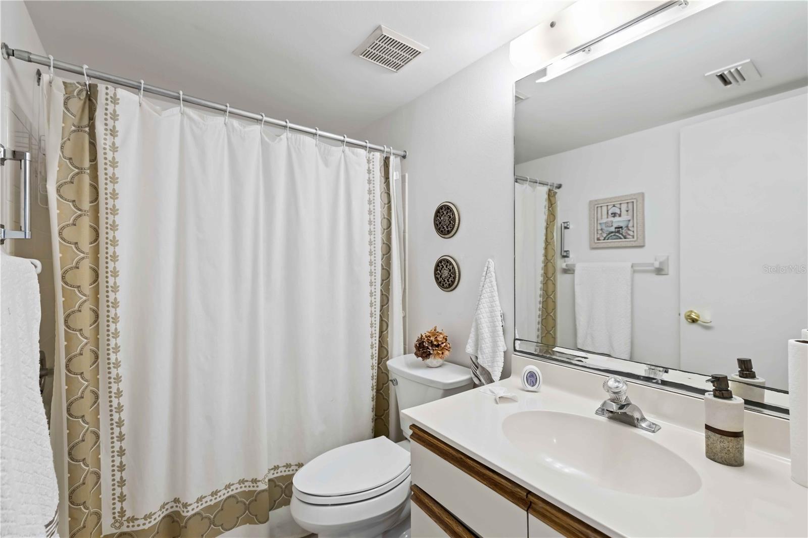 EAGLE CREEK II - Residential