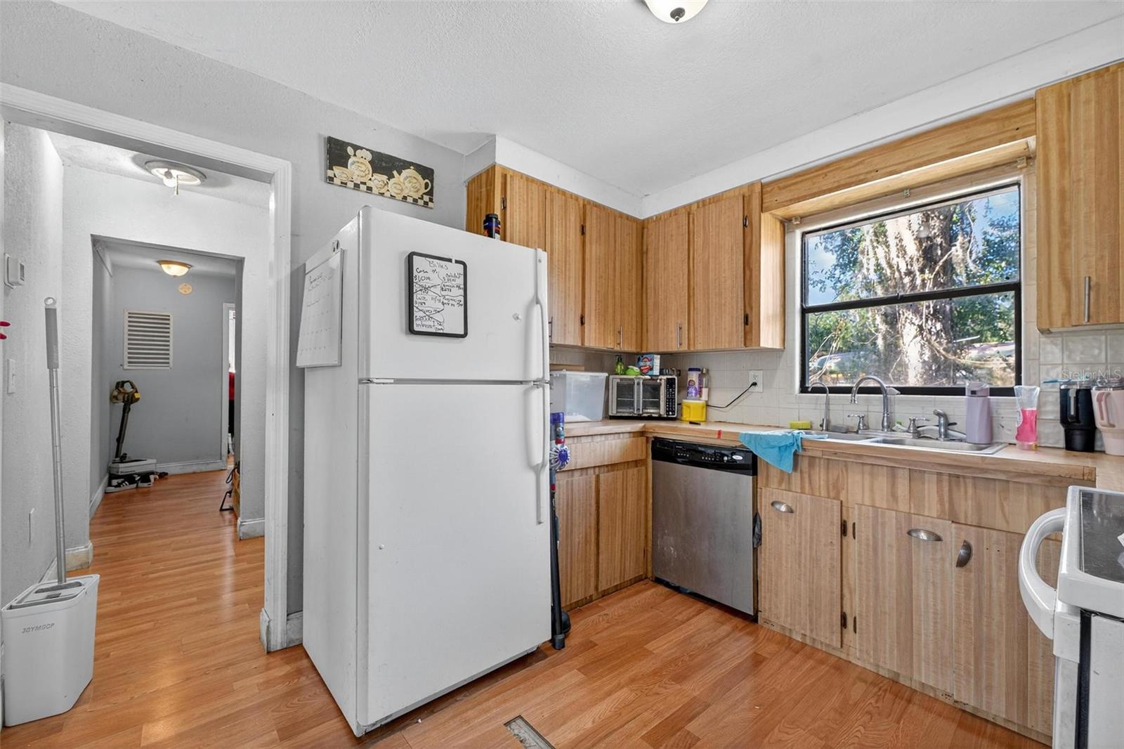 MIDWAY GARDENS - Residential