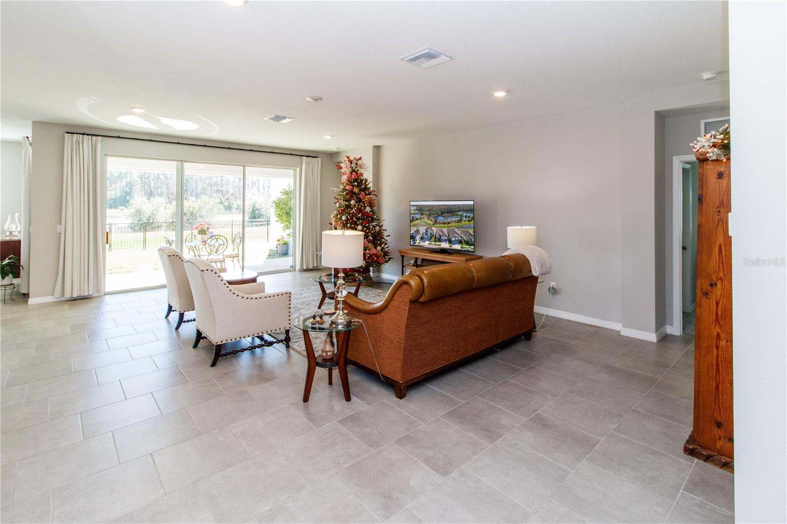 DEERBROOK PH 1 - Residential Lease