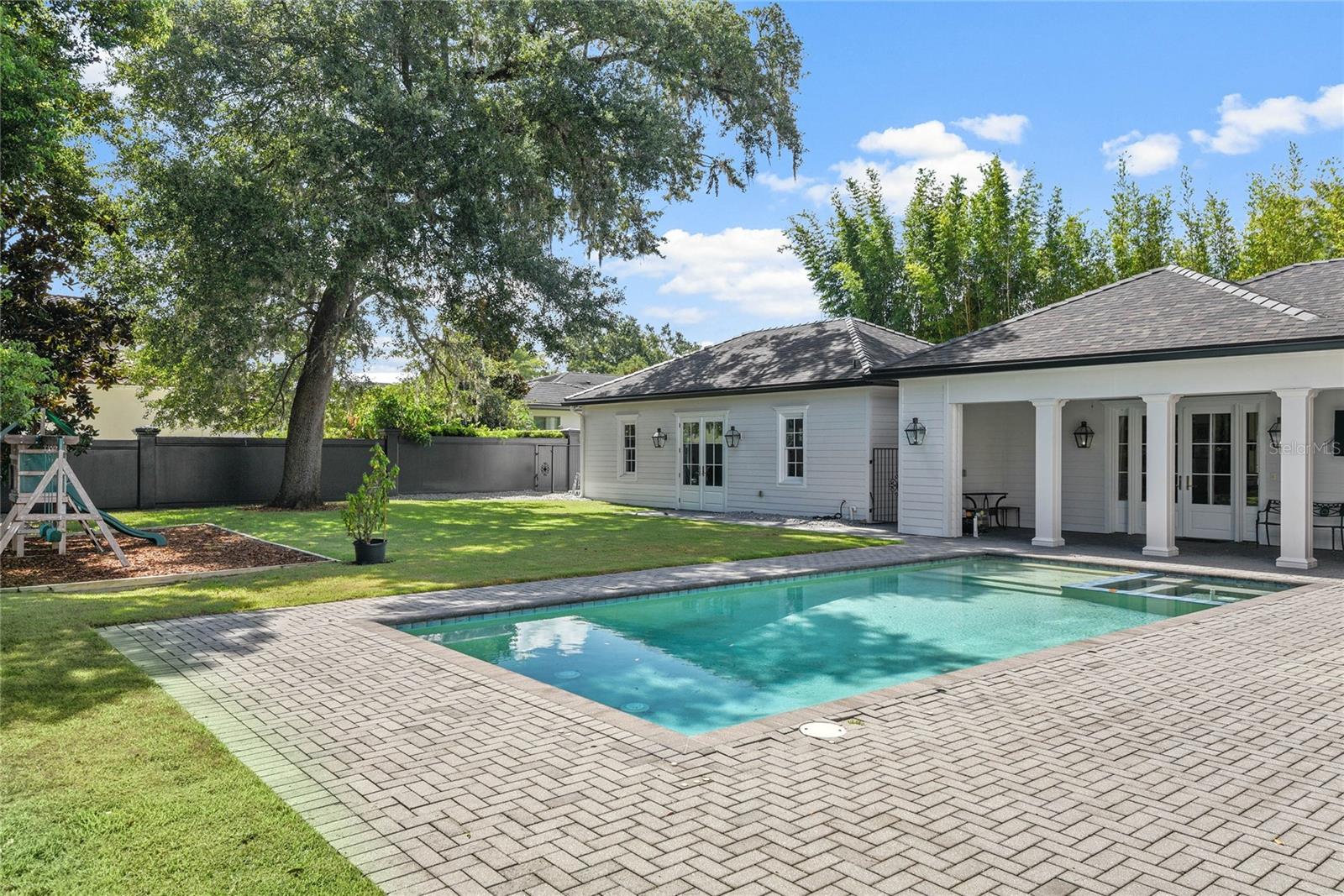 SICILIAN SHORES REP 02 - Residential