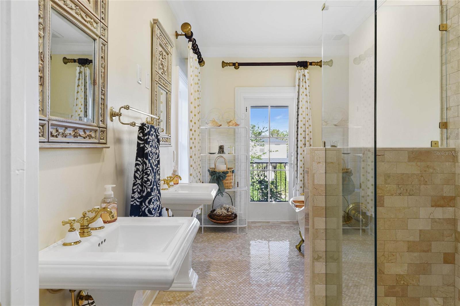 SICILIAN SHORES REP 02 - Residential