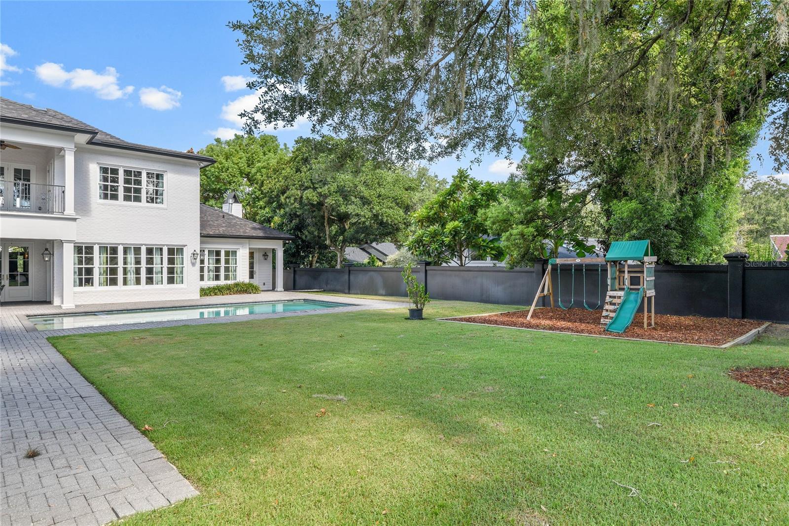 SICILIAN SHORES REP 02 - Residential