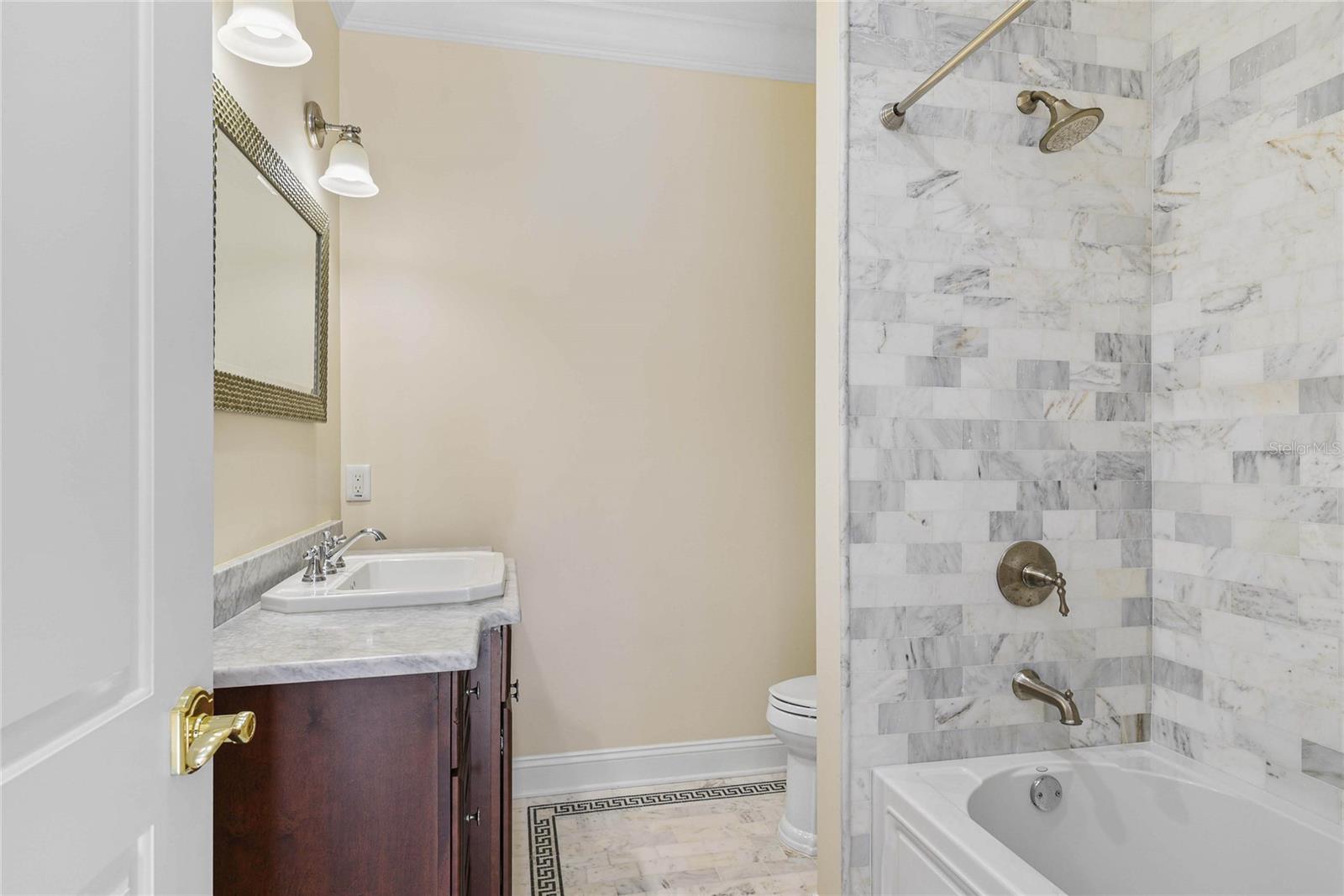 SICILIAN SHORES REP 02 - Residential