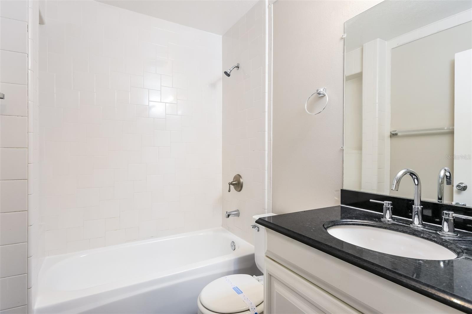 CHATHAM PARK PH 02 - Residential