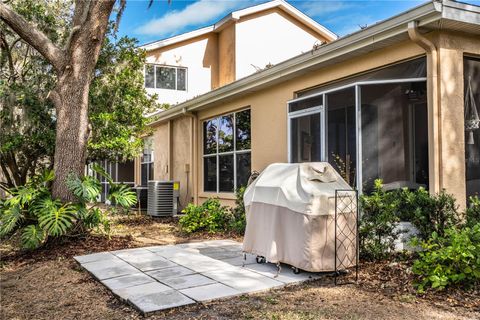 A home in PLANT CITY