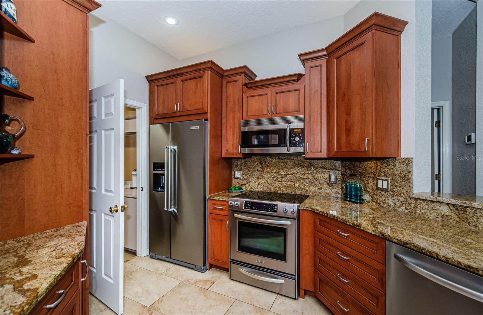 COUNTRYPARK - Residential