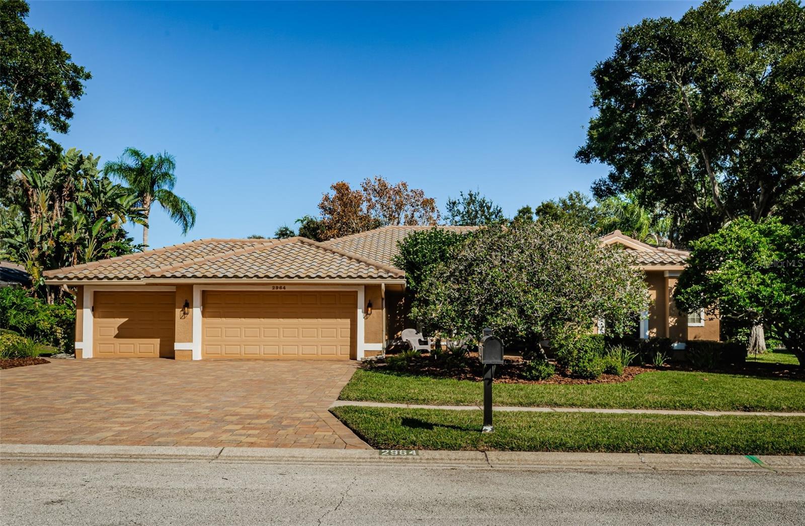 COUNTRYPARK - Residential