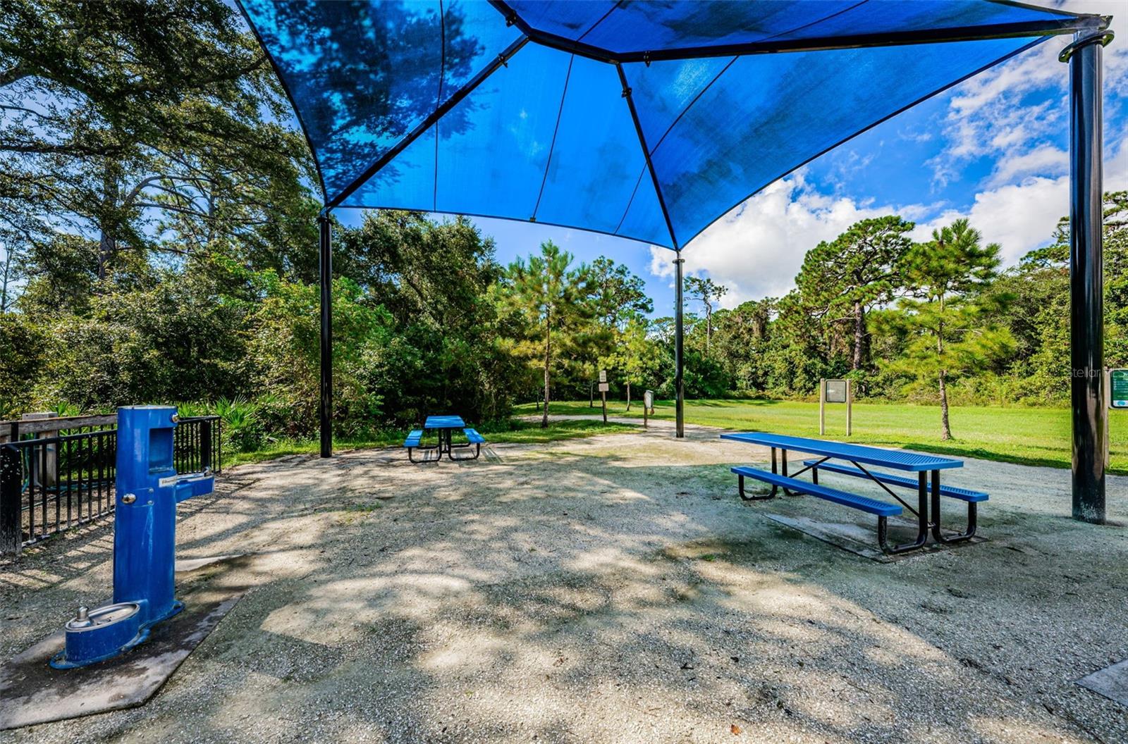 COUNTRYPARK - Residential