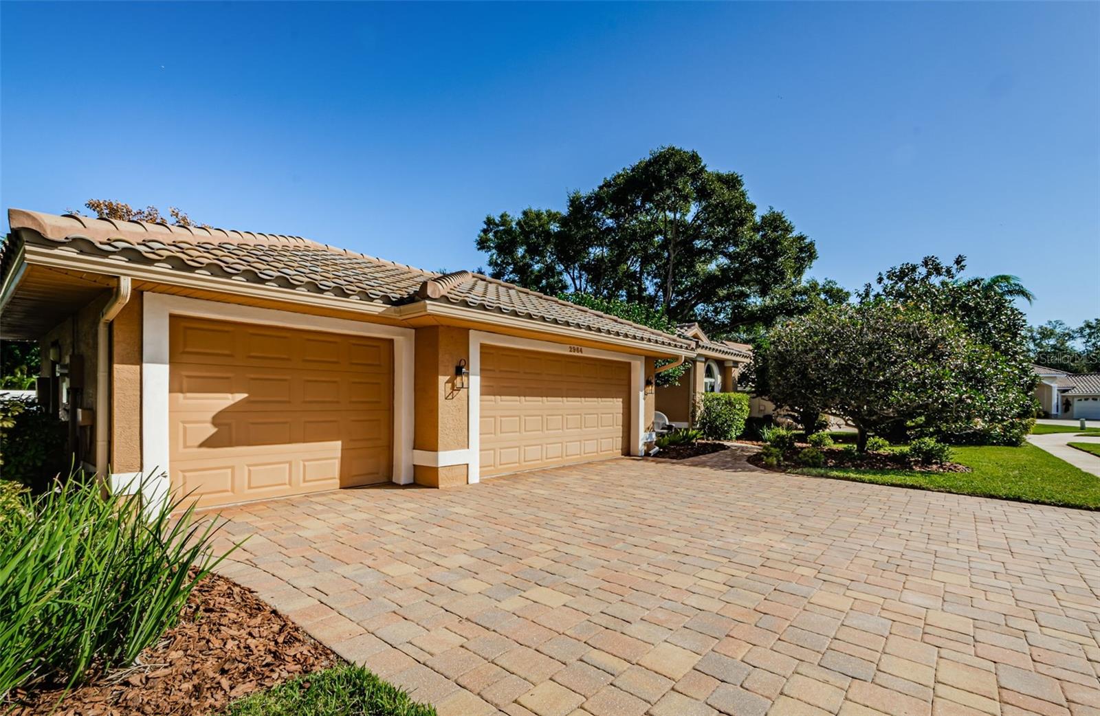 COUNTRYPARK - Residential