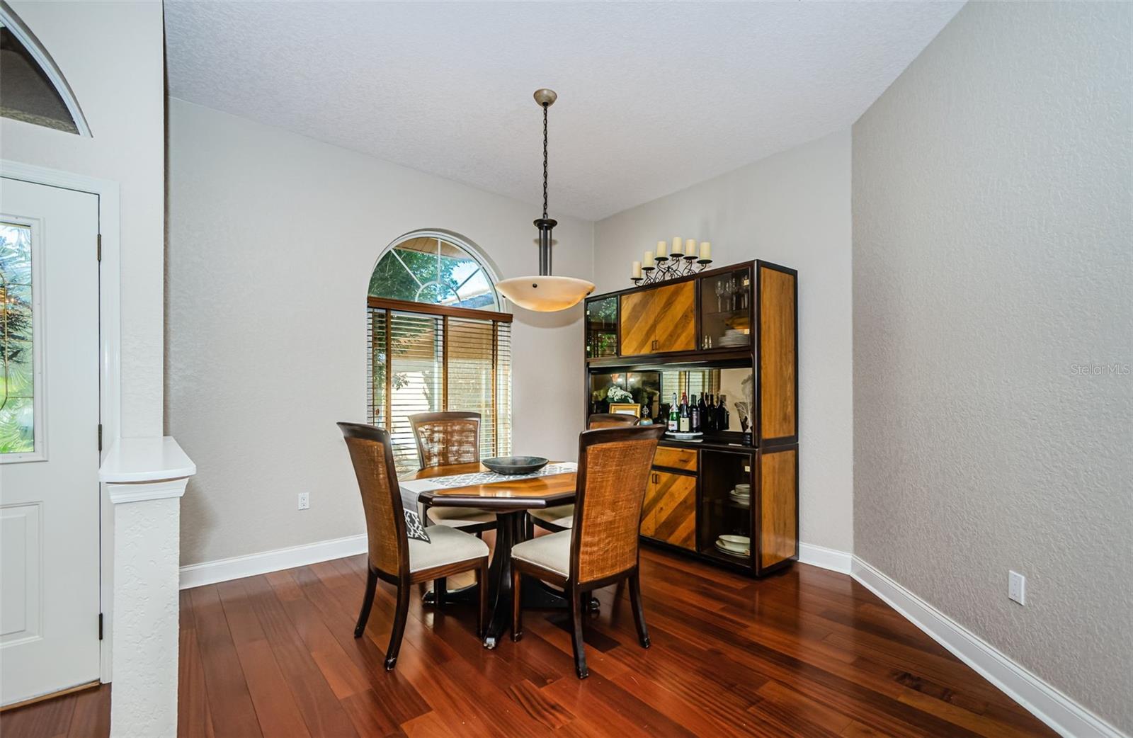 COUNTRYPARK - Residential