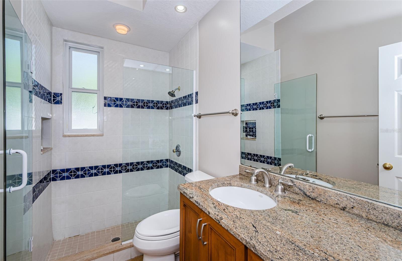 COUNTRYPARK - Residential