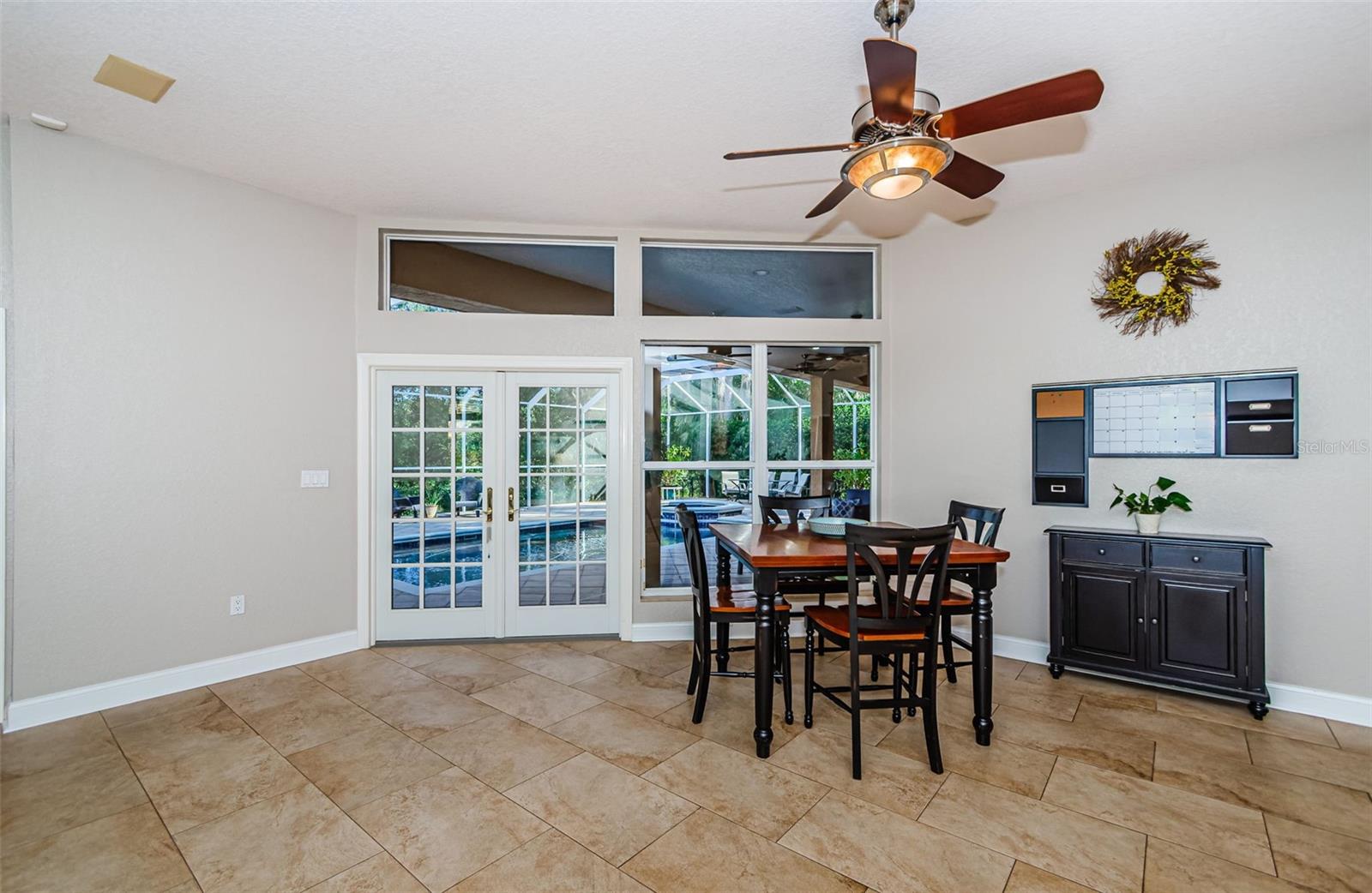 COUNTRYPARK - Residential