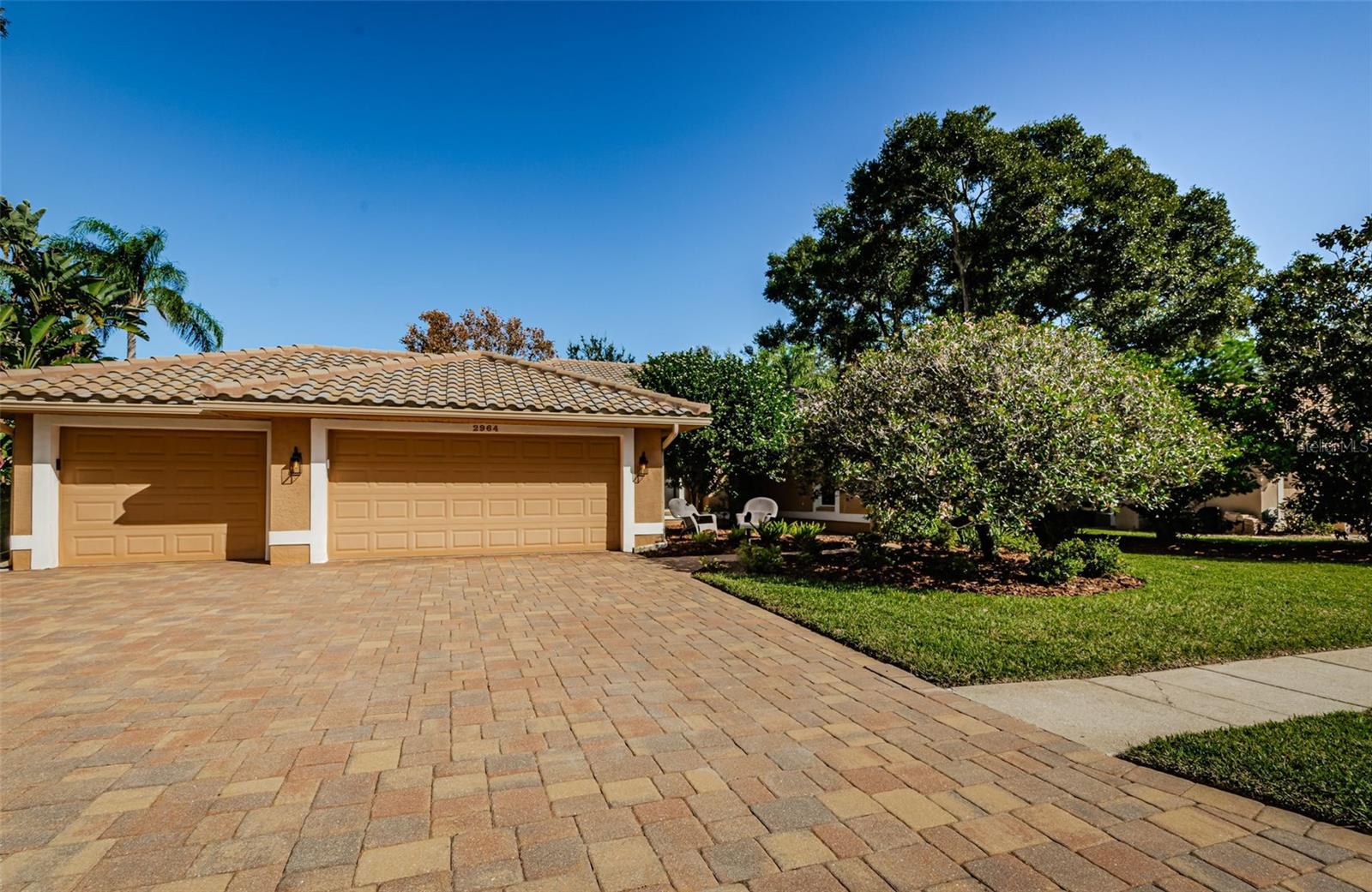 COUNTRYPARK - Residential