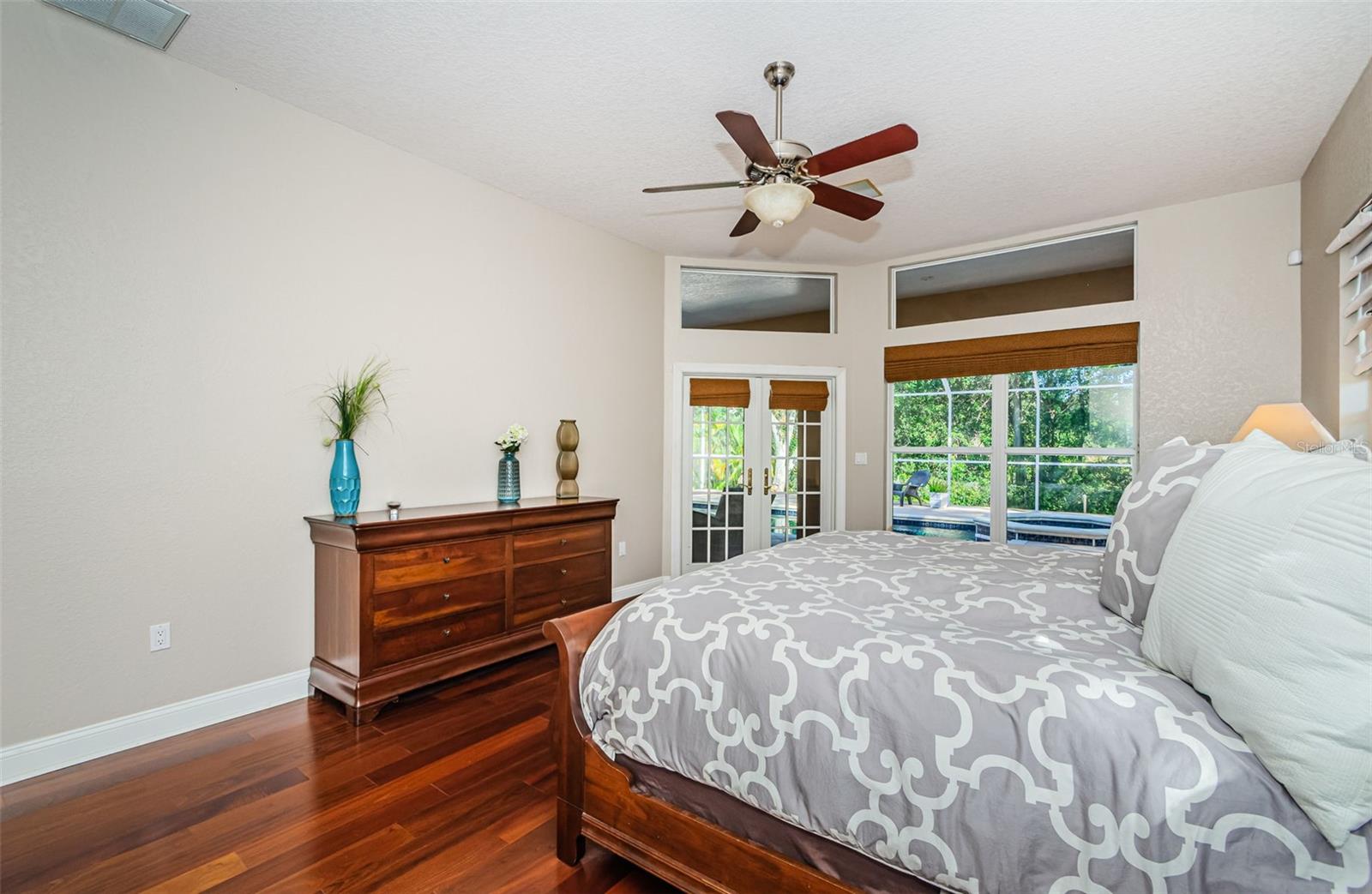 COUNTRYPARK - Residential