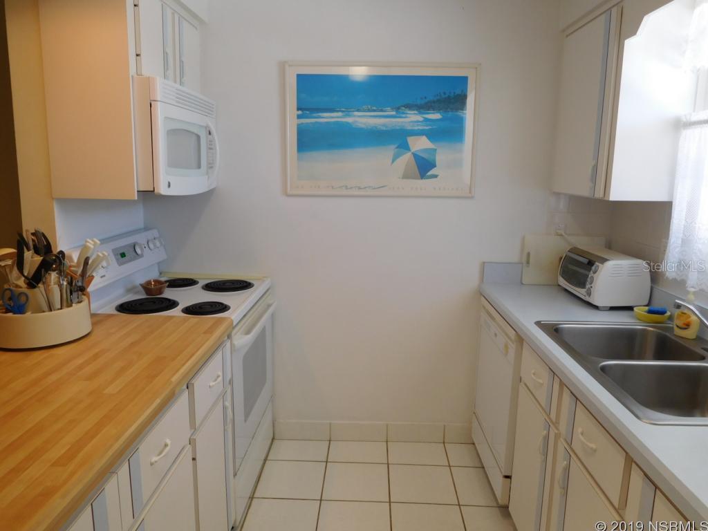 Village Colony Beach Club - Residential