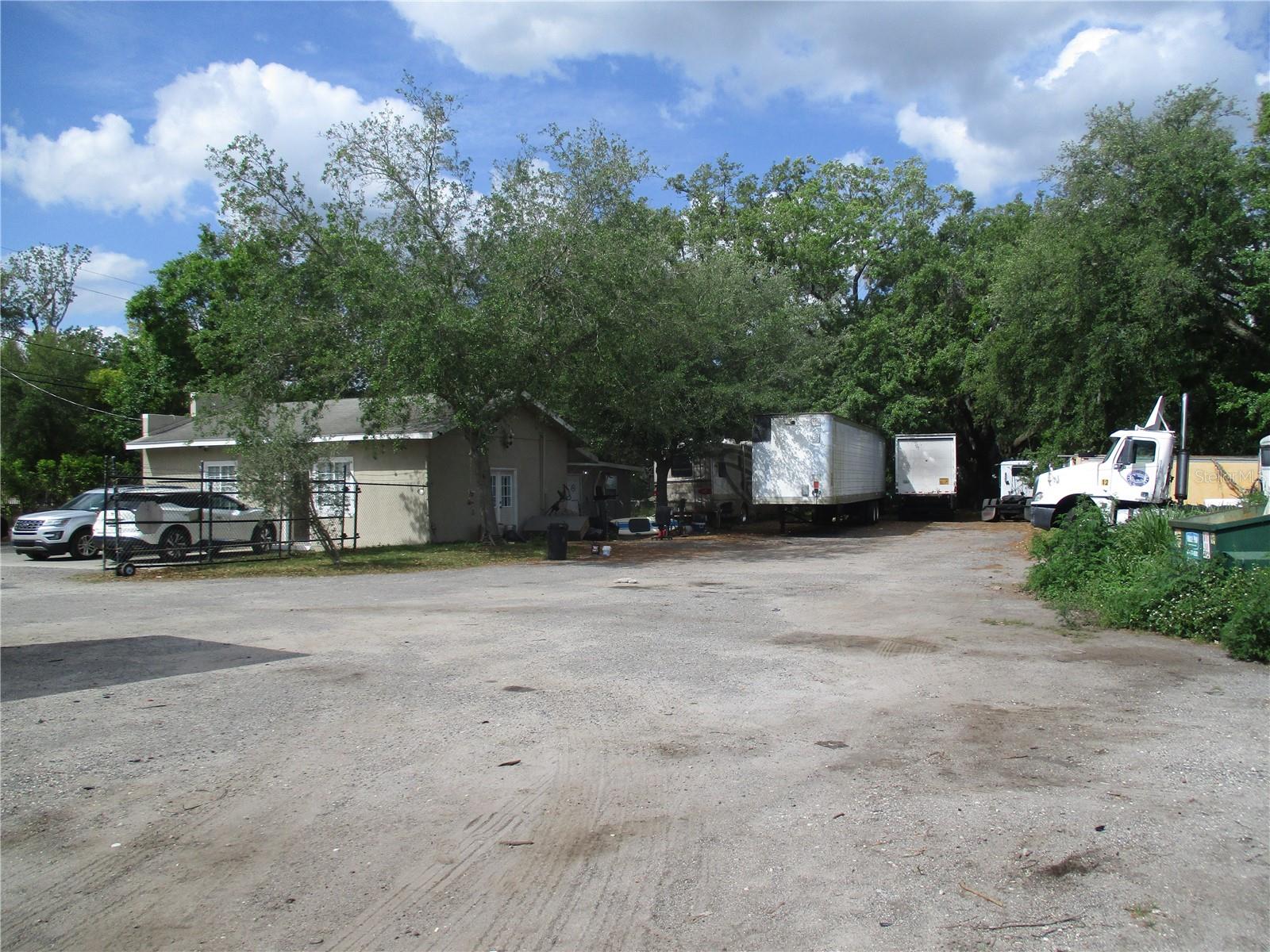 2508 COUNTRY CLUB ROAD