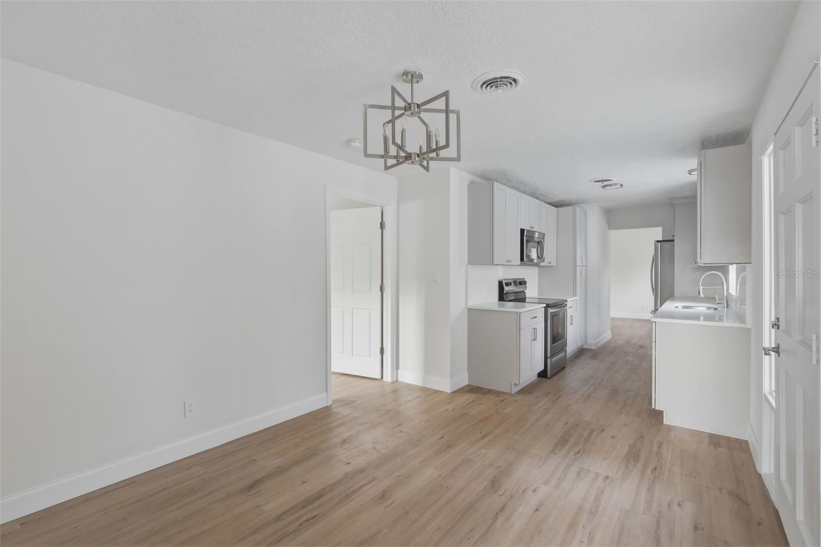 FORE ACRES - Residential