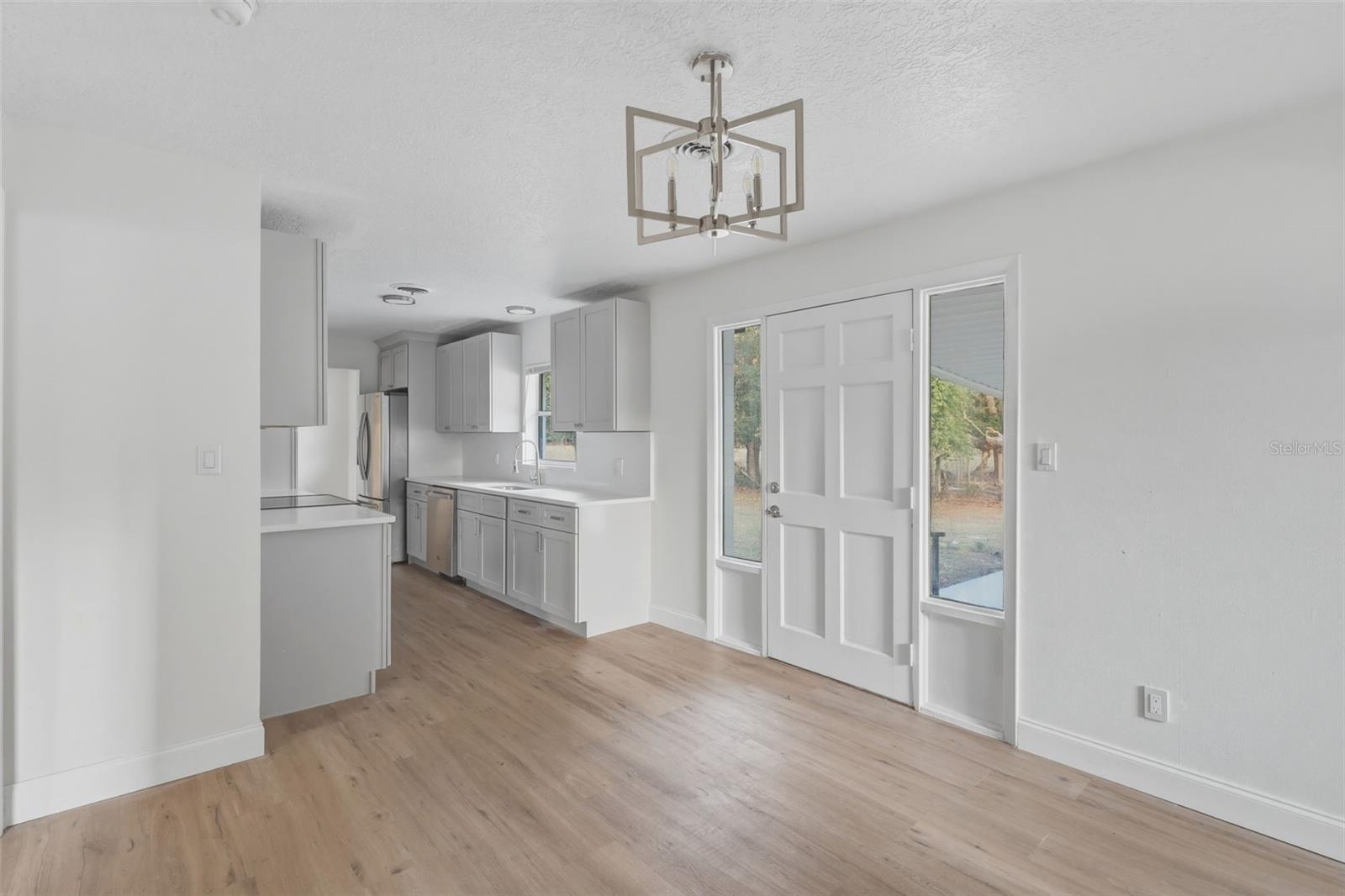 FORE ACRES - Residential