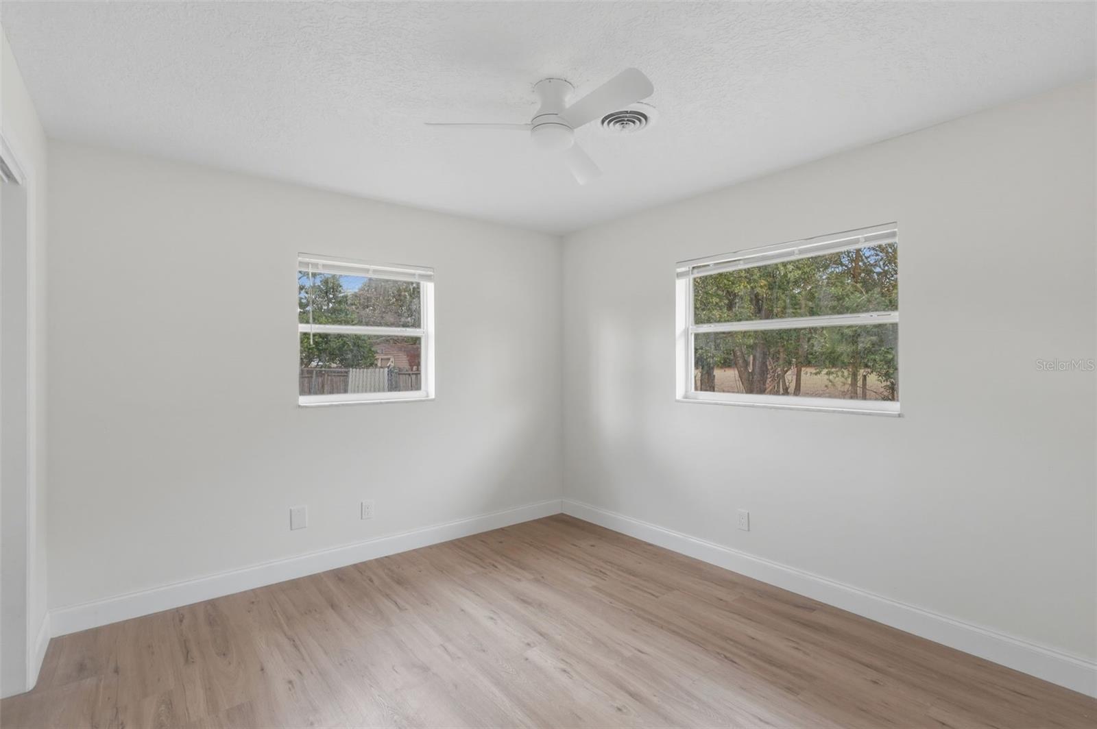 FORE ACRES - Residential