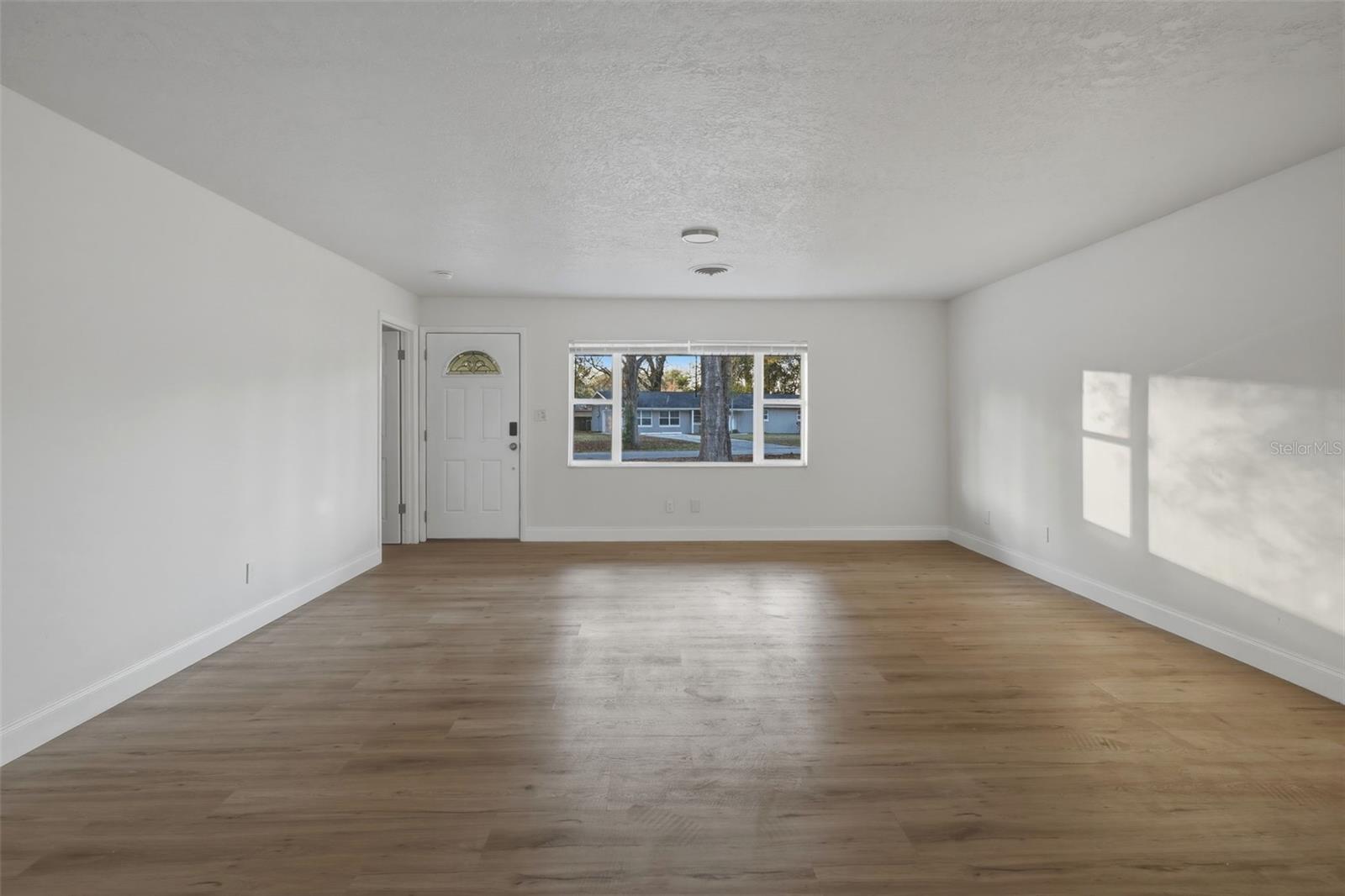 FORE ACRES - Residential