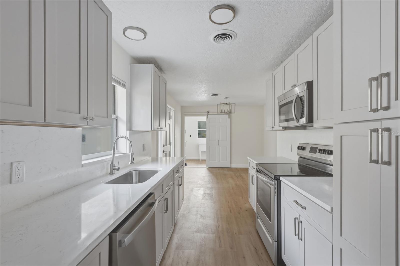 FORE ACRES - Residential