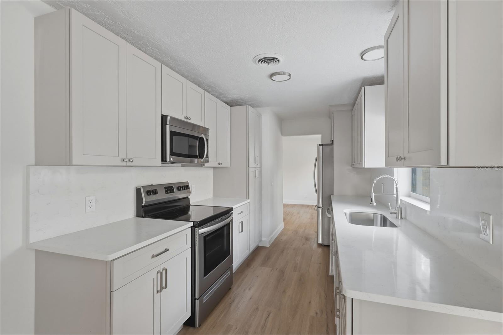 FORE ACRES - Residential