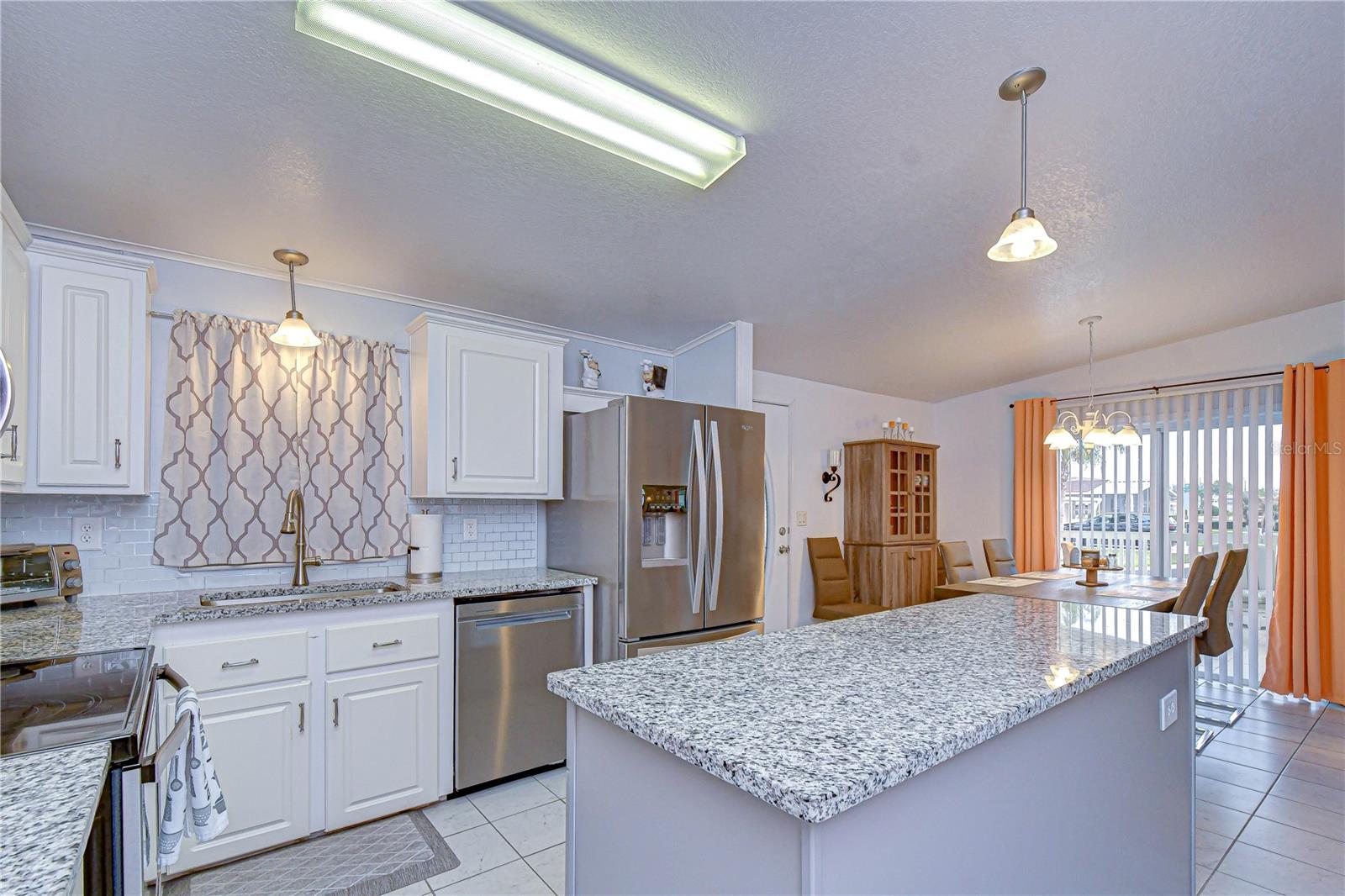 GRAND HORIZONS - Residential