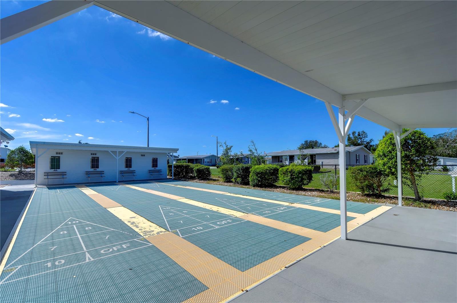 GRAND HORIZONS - Residential