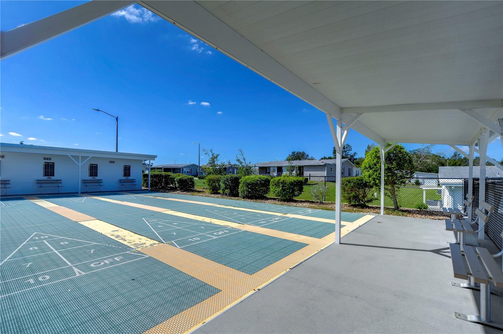 GRAND HORIZONS - Residential