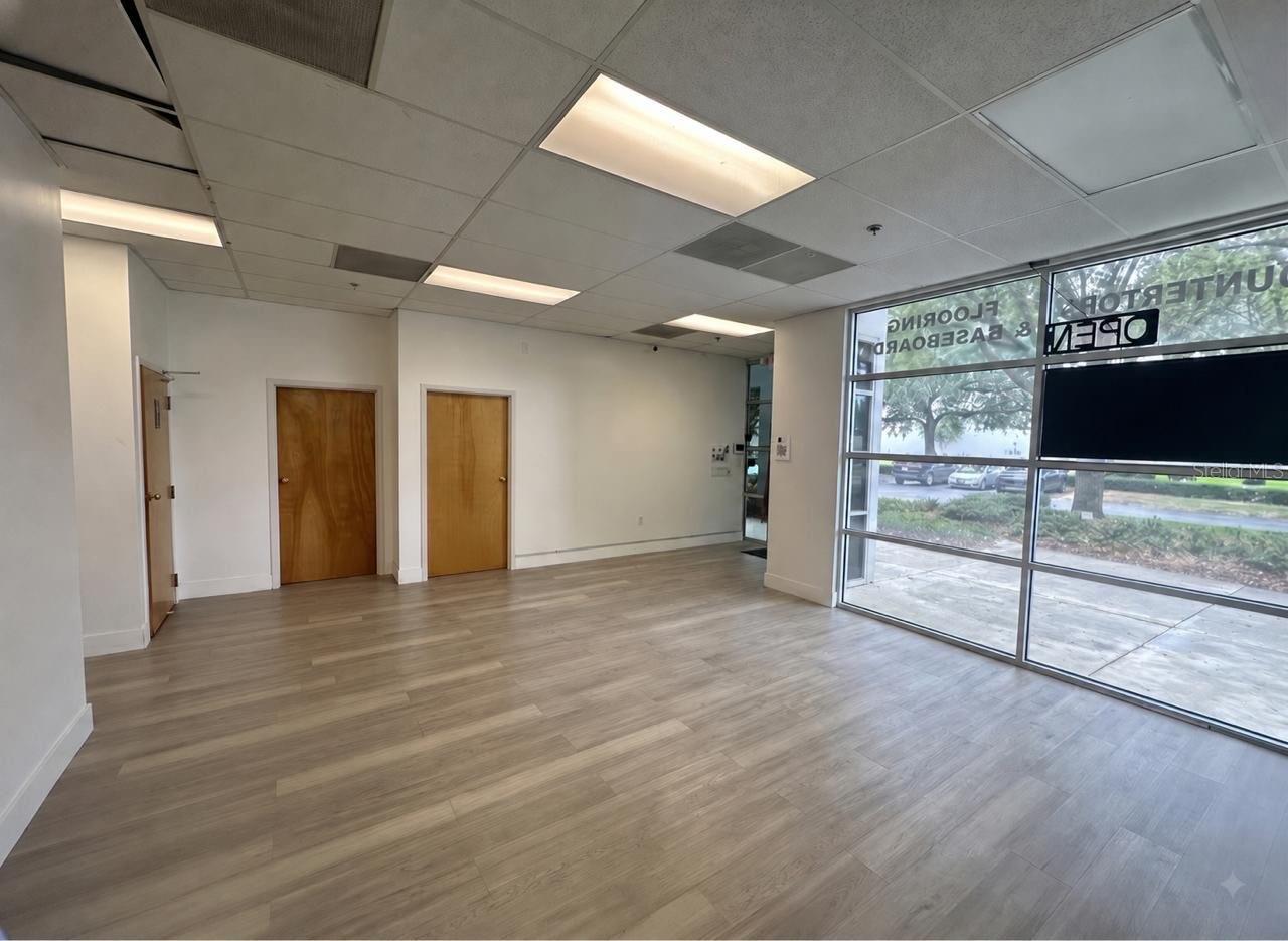 DANIS CYPRESS PARK 02 - Commercial Lease