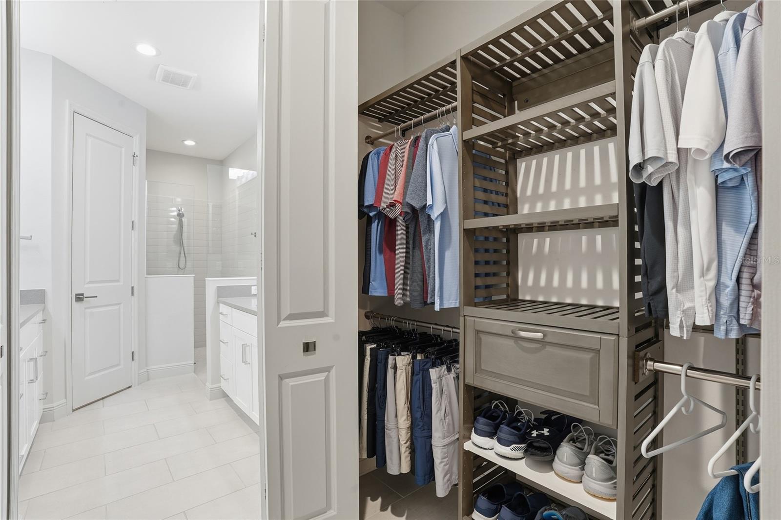 WINDSONG - Residential