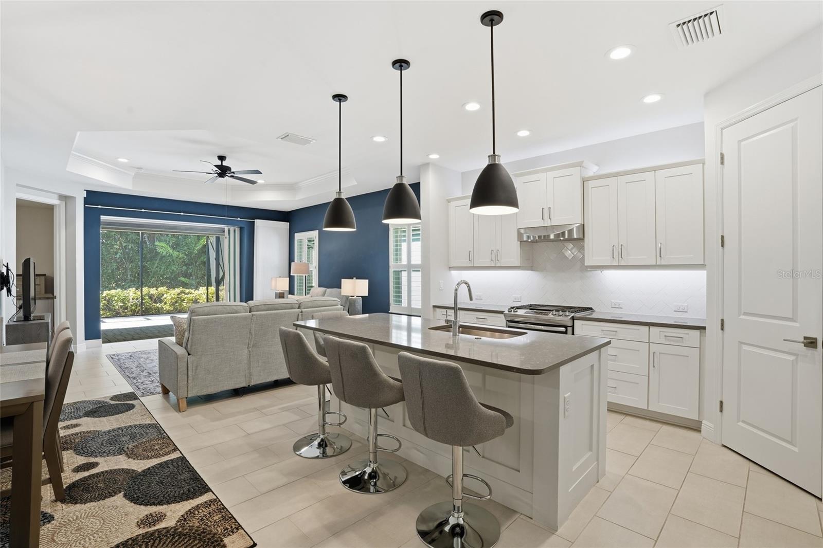 WINDSONG - Residential